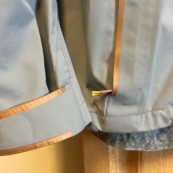 Cotopaxi performance windbreaker - Picture 2 of 6